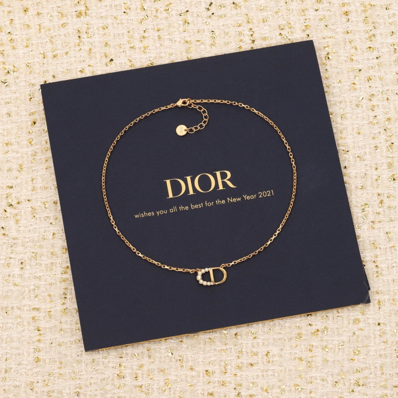 chr1st1an D10r necklaces